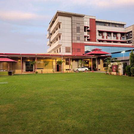 ג'איפור Hotel Prime Safari מראה חיצוני תמונה